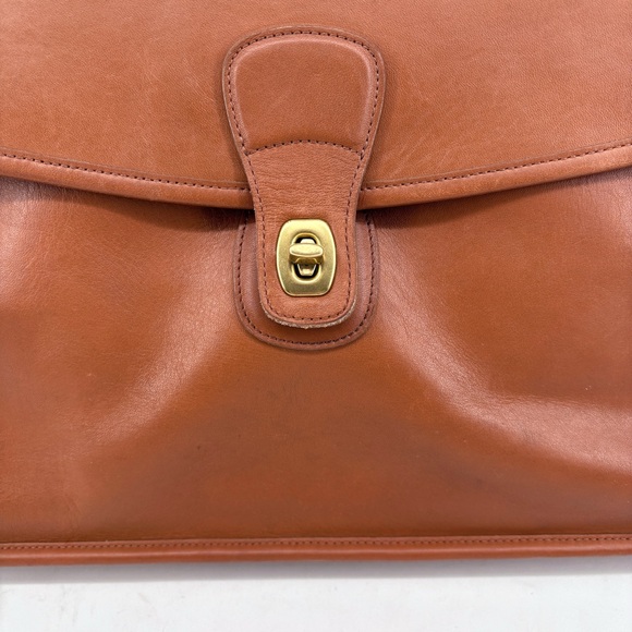 COACH | Vintage 5266 Beekman Messenger Briefcase Bag in Saddle Brown - Picture 4 of 16